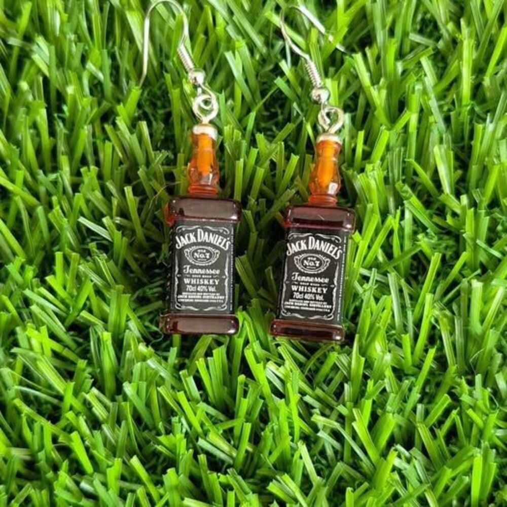 Jack Daniel's Whiskey Bottle Dangle Earrings - New - Picture 4 of 4